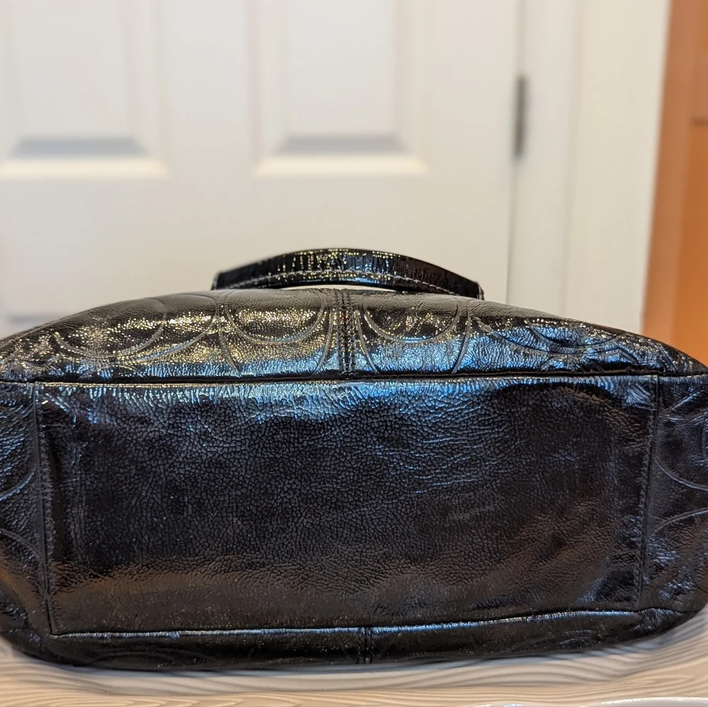 Coach Gallery Embossed Black Patent Leather Tote Bag EUC - Picture 11 of 11
